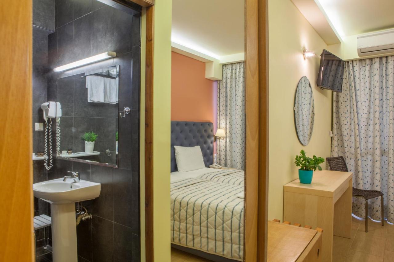 Pitsakis Hotel トロン エクステリア 写真