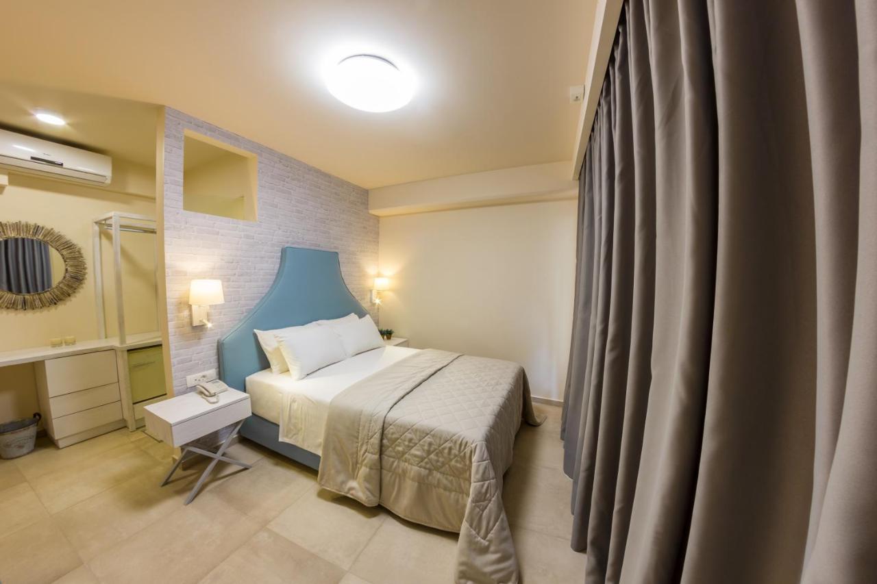 Pitsakis Hotel トロン エクステリア 写真