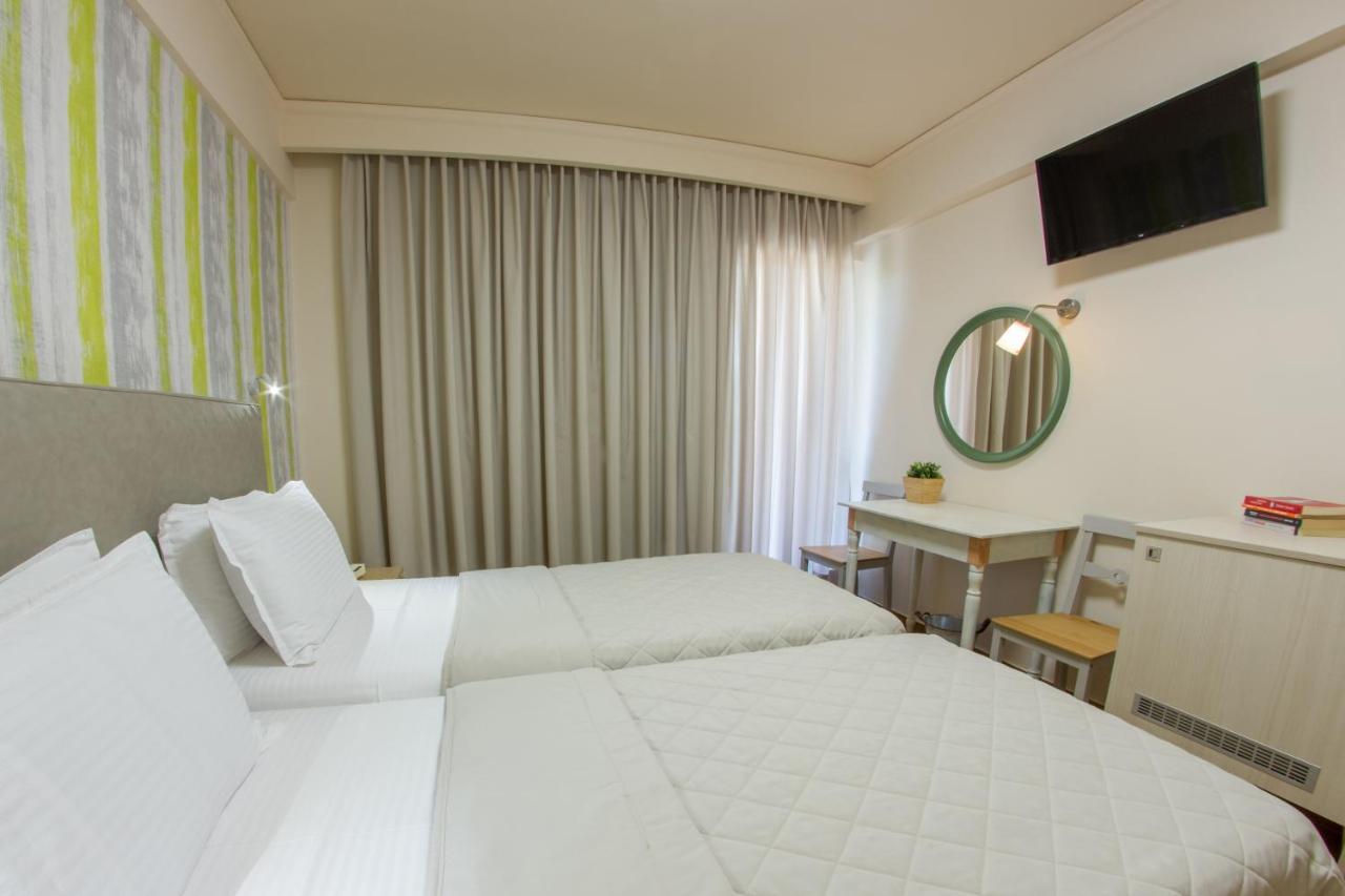 Pitsakis Hotel トロン エクステリア 写真